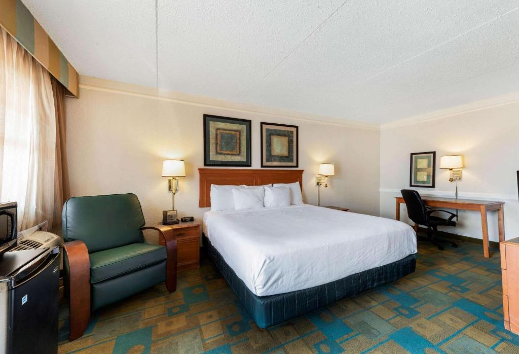 La Quinta Inn by Wyndham Bossier City image 13