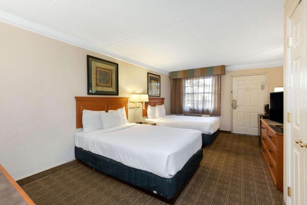 La Quinta Inn by Wyndham Bossier City image 16